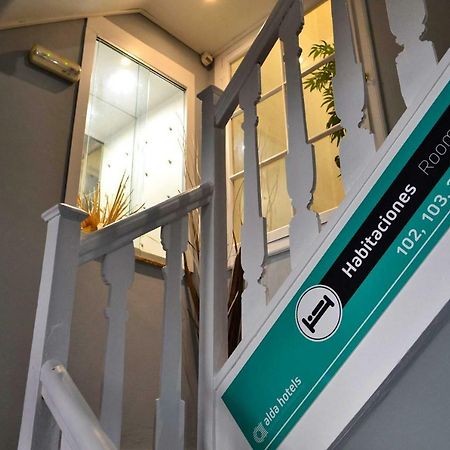 Albergue O Fogar De Teodomiro Сантьяго-де-Компостела Екстер'єр фото