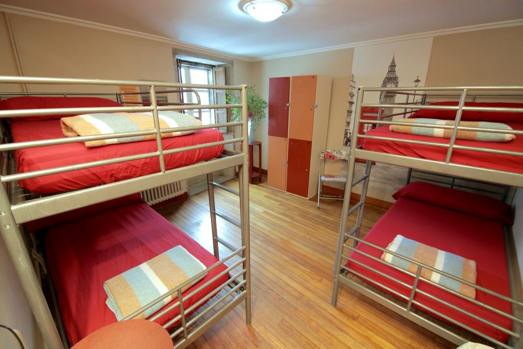 Albergue O Fogar De Teodomiro Сантьяго-де-Компостела Екстер'єр фото