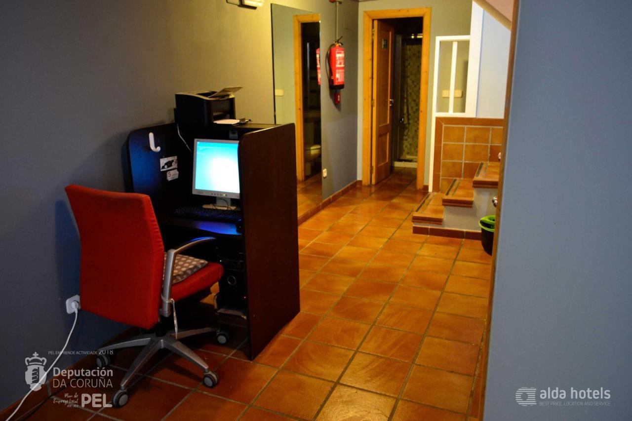 Albergue O Fogar De Teodomiro Сантьяго-де-Компостела Екстер'єр фото